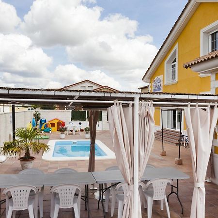 Tiara Vacaciones Villa Nava de la Asuncion Luaran gambar